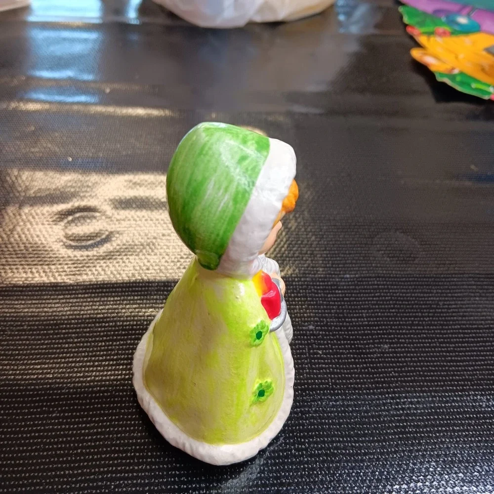 Vintage MCM Christmas Girl Figurine Korea Ceramic Green Candle‎ Holiday Decor